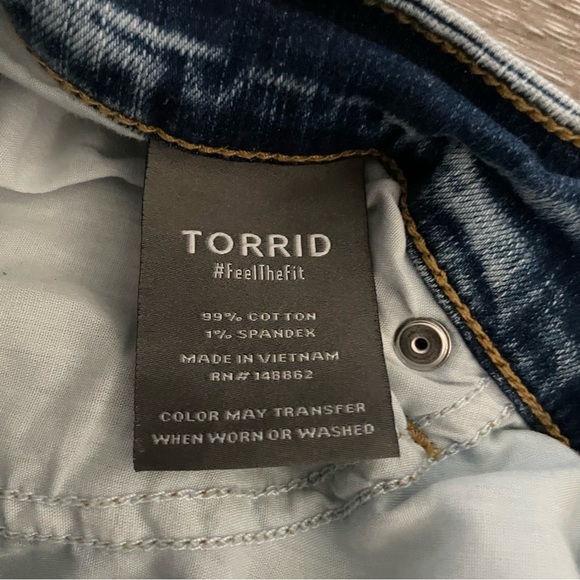 TORRID Perfect Wide Leg Vintage‎ Stretch Jean Y2K Baggy Acid Wash Size 20R - Picture 11 of 11